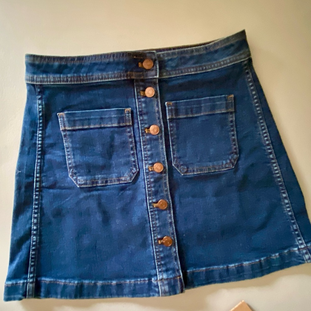 Madewell stretch denim buttonfly mini skirt size 2